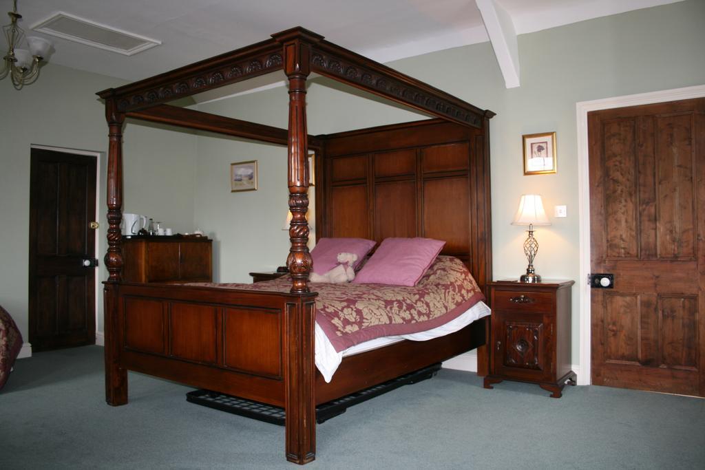יורק The Manor Guest House חדר תמונה