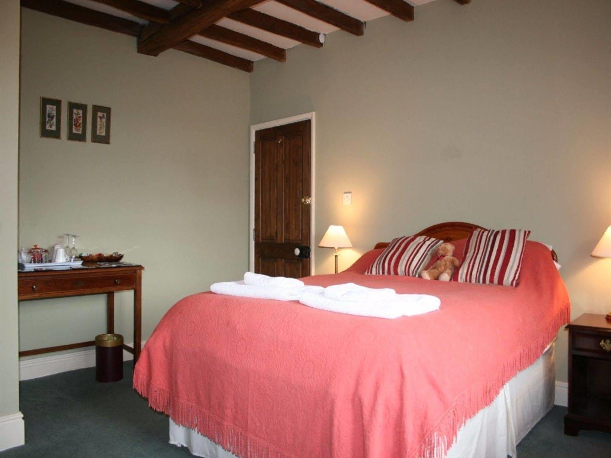 יורק The Manor Guest House מראה חיצוני תמונה