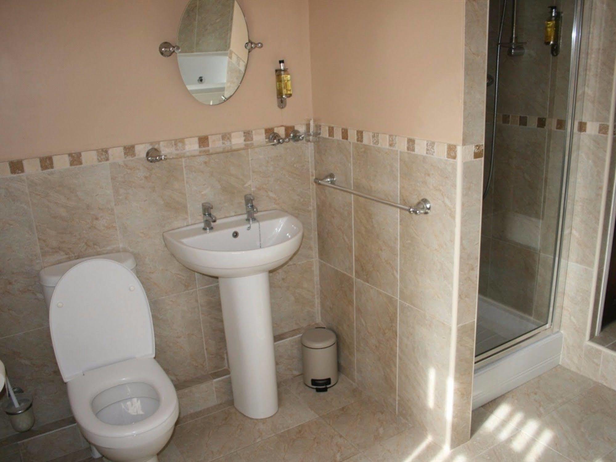 יורק The Manor Guest House מראה חיצוני תמונה