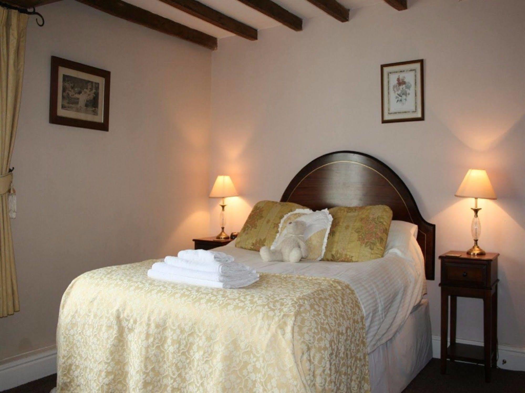 יורק The Manor Guest House מראה חיצוני תמונה